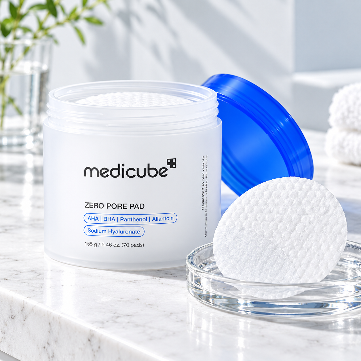 Medicube Zero Pore Pads 2.0 in a white jar with blue lid