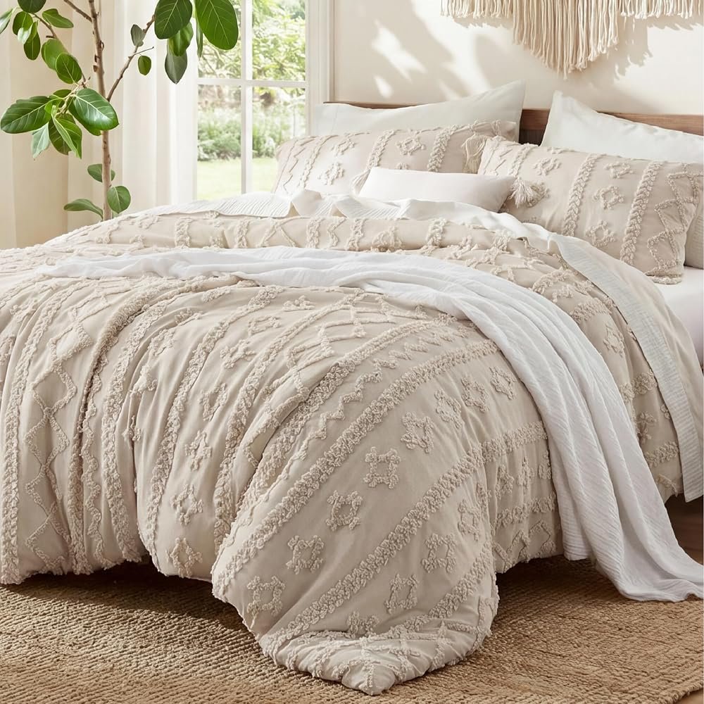 Bedsure tufted boho comforter set